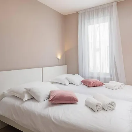 Holiday home Tomara *