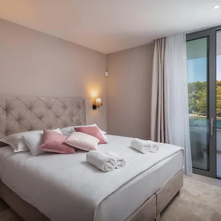Tomara Ferienhaus *