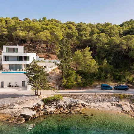 Tomara Ferienhaus Postira